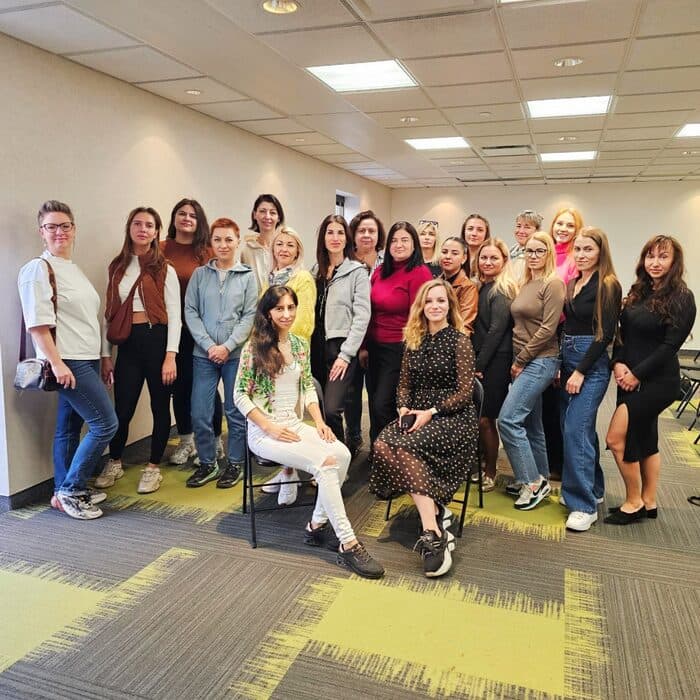 How to successfully launch your own beauty business in Canada.