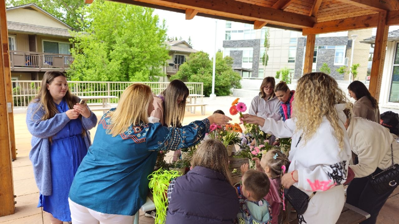 Topic: Free flower masterclass for Children's Day — event photo 1