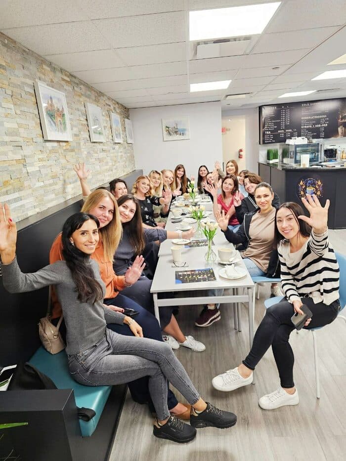 Coffee and Collaborative Workspaces: Empowering Businesswomen Together