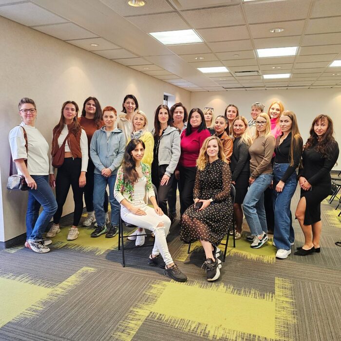 How to successfully launch your own beauty business in Canada.